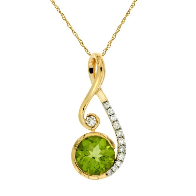 Pear - shaped diamond engagement ring with side baguette diamonds in 18K goldRound Peridot Swirl Pendant Necklace with Pave Diamonds in Yellow Gold