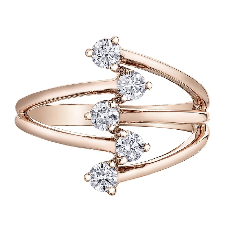 Women's Diamond Rings with Side - Stone Pave Setting for a Sparkling and Continuous ShineGeometric Canadian Diamond Ring