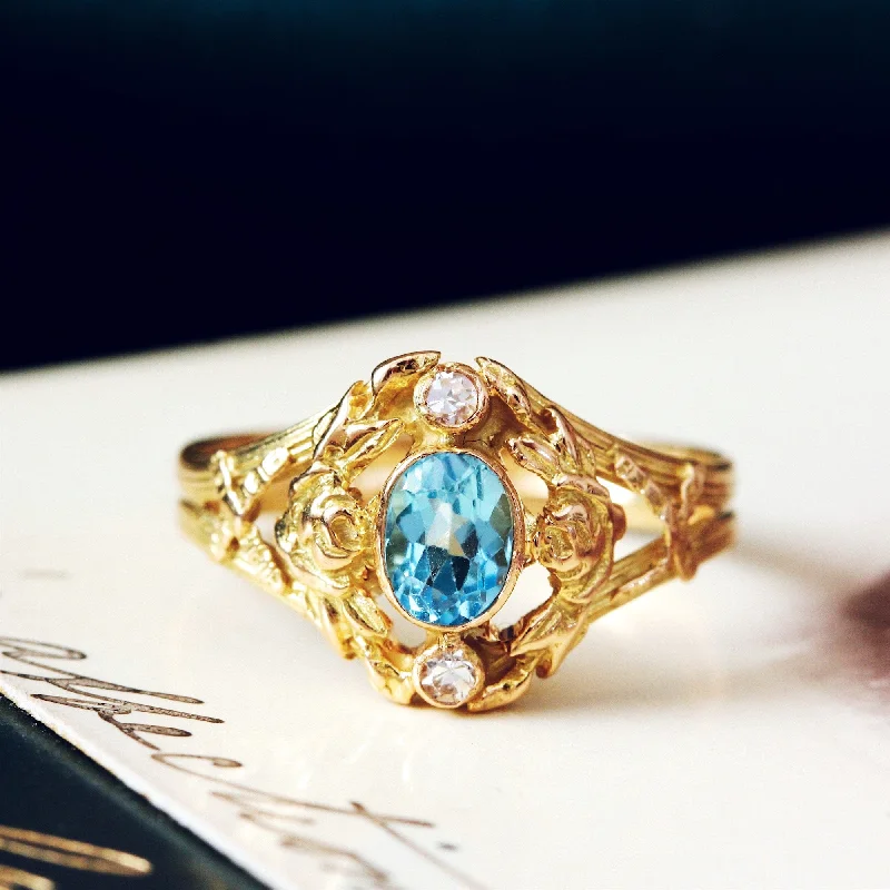 Diamond - Encrusted Women's Rings for Special Occasions in 18K GoldArt Nouveau Design Aquamarine & Diamond Ring