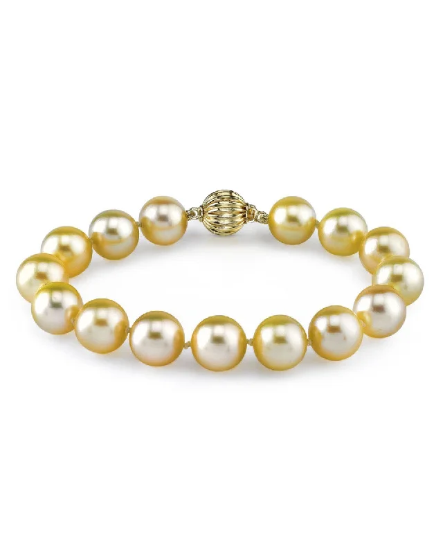 Men's Minimalist Pearl Bracelet with Matte Black Metal Accents for a Modern AestheticGolden South Sea Pearl Bracelet, 9.0-10.0mm