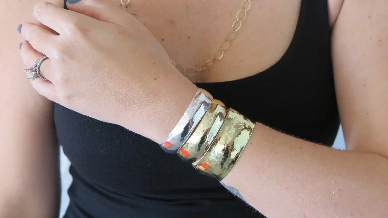 Stackable Women's Cuff Bracelets in Different Sizes and Materials for Layered StylingThin/Medium Silver/Gold Hammered Cuff Set 1