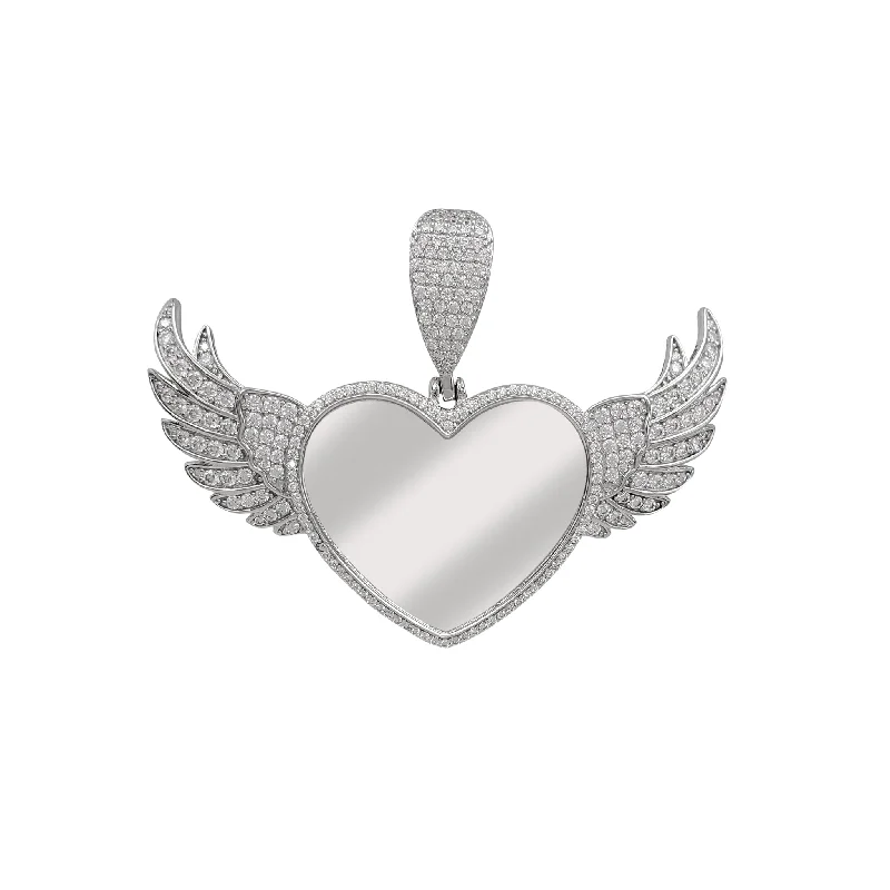 Hypoallergenic Stainless Steel Dog Tag Pendant Necklace for Active MenZirconia Winged Heart Medallion Picture Pendant (Silver)